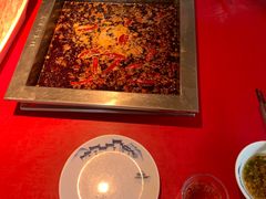 -二荆条·蜀鲜汇城市森林火锅