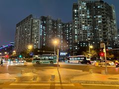 -深圳市宝安体育中心体育场