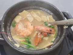 -官塘陈记鱼生·潮汕砂锅粥·牛肉火锅(潮枫路总店)