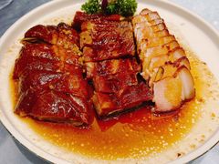 鸿运烧味三拼-万圣禄茶楼(西平店)