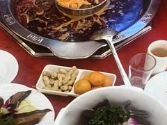 -山城年华老火锅(玉林店)