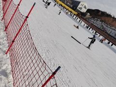 -采薇庄园四季滑雪场