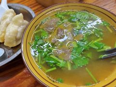 -锅贴大王南翔小笼(临沂二村店)
