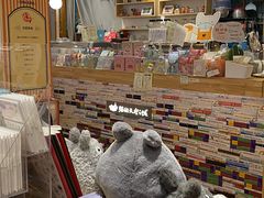 -猫的天空之城概念书店(丽江古城饮玉巷店)