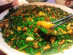 大盘肥肠鸡-易老头三样菜(南滨路总店)