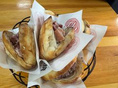 -闫家驴肉火烧(五四店)