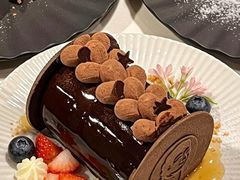 -潮一不贰·西式简餐·法式甜品(外滩店)