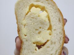 粒粒乾酪法包-PAPER STONE BAKERY(天环店)