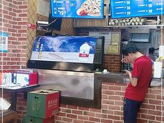 -芝心实億披萨意面(芳草路店)