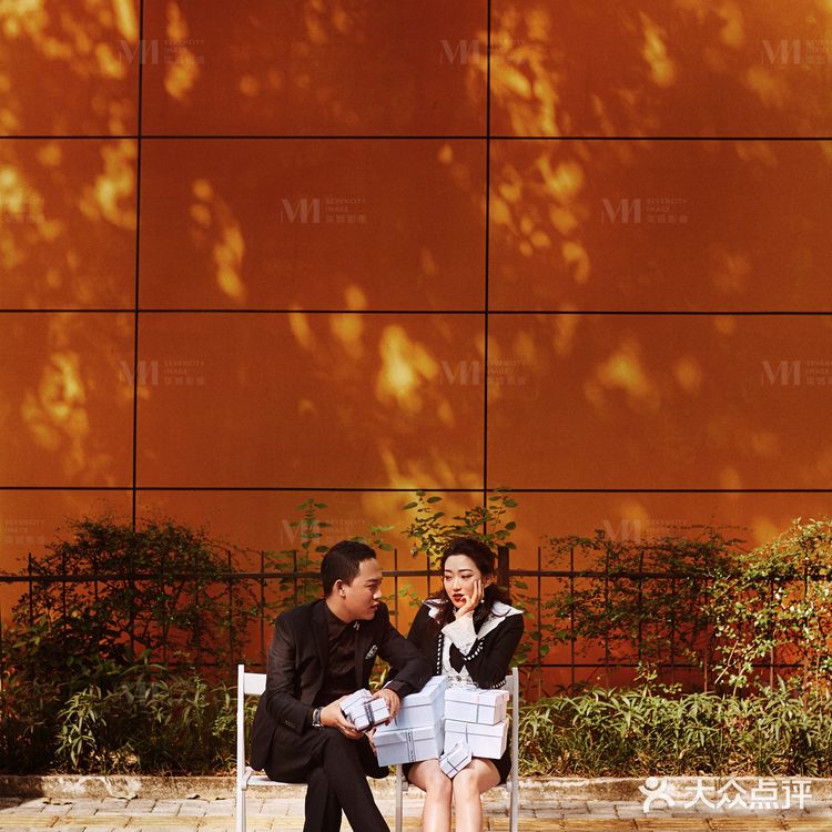 引爆街头👗制造浪漫 | 什么样的街拍婚纱照最好看？