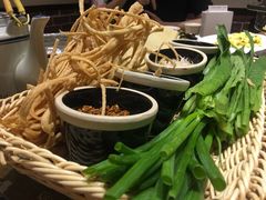 -山沟沟炒鸡(颐灏·海怡名都店)