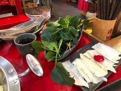 -谭鸭血老火锅(七宝万科广场店)