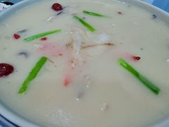 -汉水缘鲜鱼庄(黄雁村店)