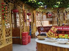 -袁小二大东北铁锅炖(吉祥村总部)