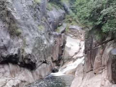 -鄣山大峡谷