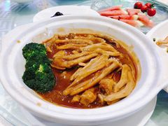 -泓历皇朝酒店(东亭店)