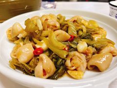 酸菜茎炒猪肠-志和饮食店