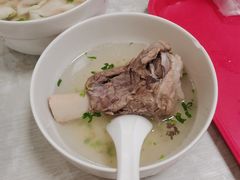 -周震馄饨