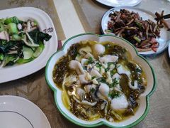 酸菜鱼片-意卡菲·欢乐聚会餐厅(华侨店)