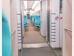 -龙阳路磁悬浮列车总站-停车场