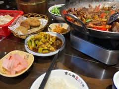 -富正毅三下锅·湘西韵味(天门山索道店)