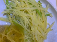 芹菜土豆丝-老昌春饼(迅驰广场店)