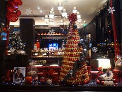-Salon de The de Joel Robuchon(外滩18号店)