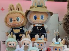 -泡泡玛特POPMART(侨福芳草地店)