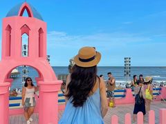 -北戴河碧螺塔海上酒吧公园