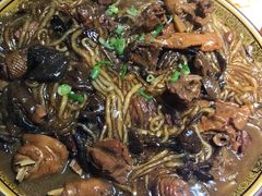 -老码头黑皮肘子锅包肉(赣水路店)