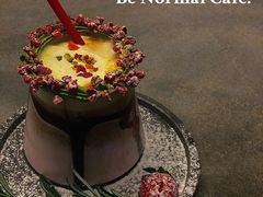 花环-BE NORMAL CAFE(霞溪路店)