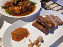 娜帕里勇-西域阿里马新疆菜·清真(桂花路店)