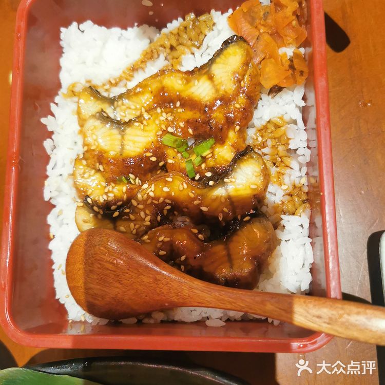 威海必打卡之正宗的日料白石的深夜食堂（威高店）