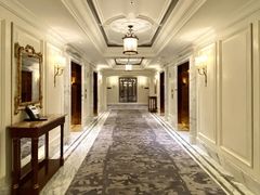 -广州富力丽思卡尔顿酒店