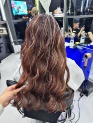 -U·NI SALON 造型