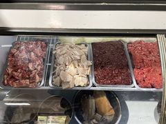 -巍山𤆵肉饵丝