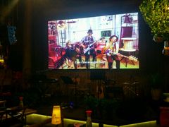 -胡桃里乐队酒馆(鎏嘉码头店)