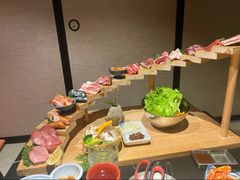 -山川小町·极番烧肉(新地假日广场店)