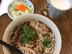 -李先生牛肉面大王(上海站南广场店)