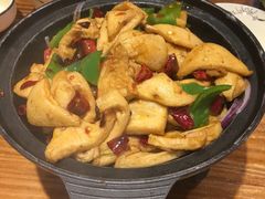 -东北人家铁锅炖(鞍山路店)