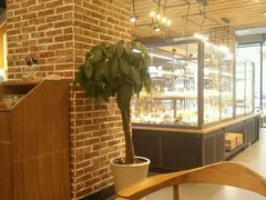 -焙丽拾光(麦凯乐直营店)