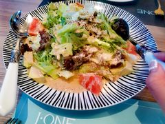 西柚牛油果藜麦沙拉-J·one Bistro吉萬酒厨·牛排
