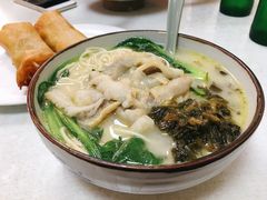 -明呈黄鱼面馆(斜土路店)
