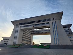 -霍尔果斯国门景区