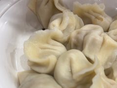 酸菜猪肉饺子-鹤乡东北菜(崮山路店)