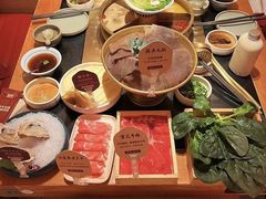 -巴奴毛肚火锅(悠唐购物中心店)