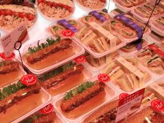 -巴黎贝甜(大宁国际商业广场店)