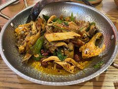 -吃饭皇帝大土家民族菜(正大广场店)