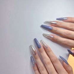-花系美·美甲美睫精品店