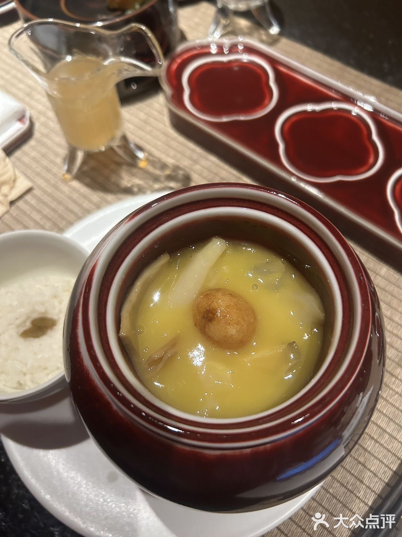  宫宴你还没来打过卡吗？  